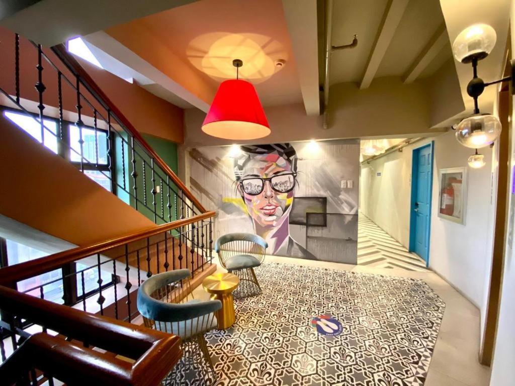 Citizen Hotel Mandaluyong Exterior photo