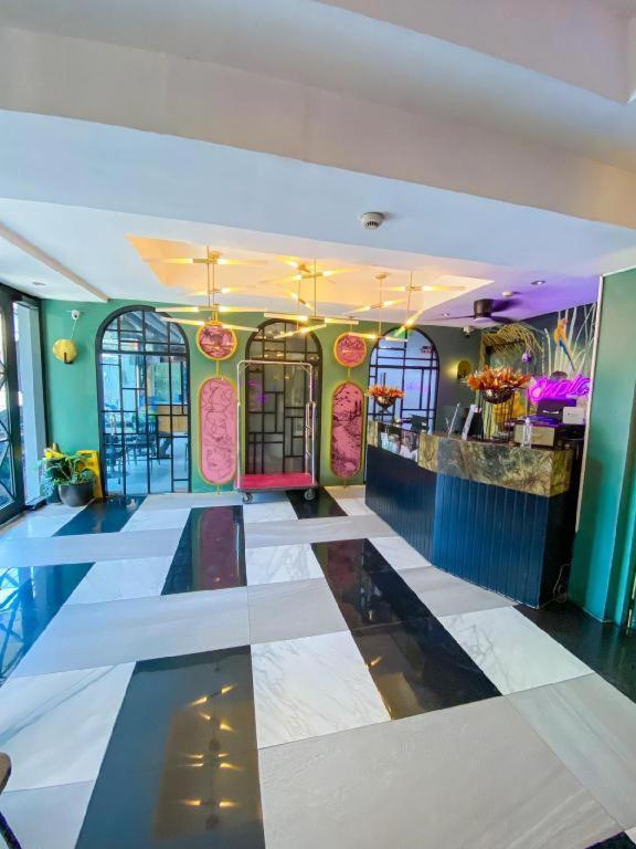 Citizen Hotel Mandaluyong Exterior photo
