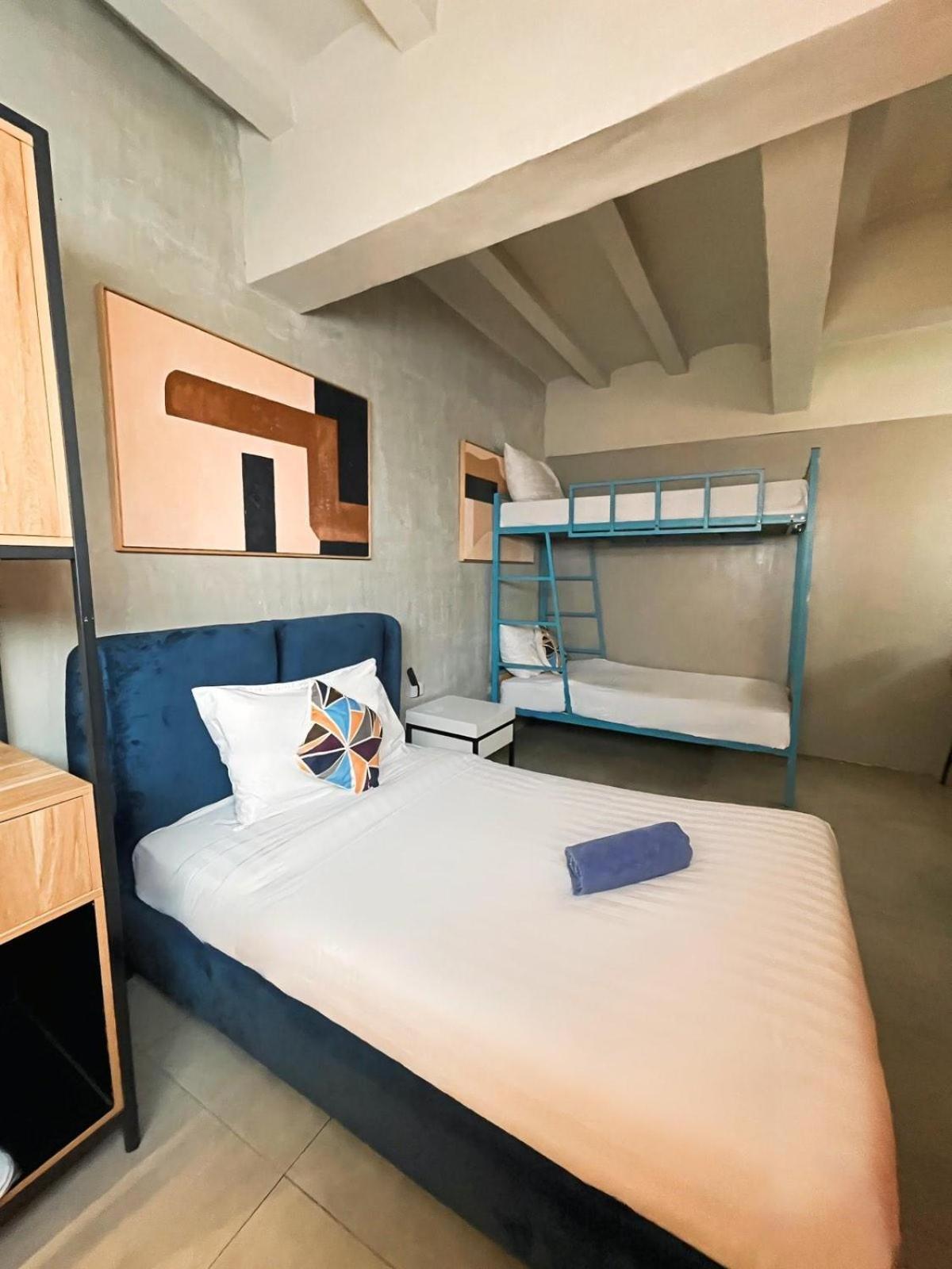 Citizen Hotel Mandaluyong Exterior photo